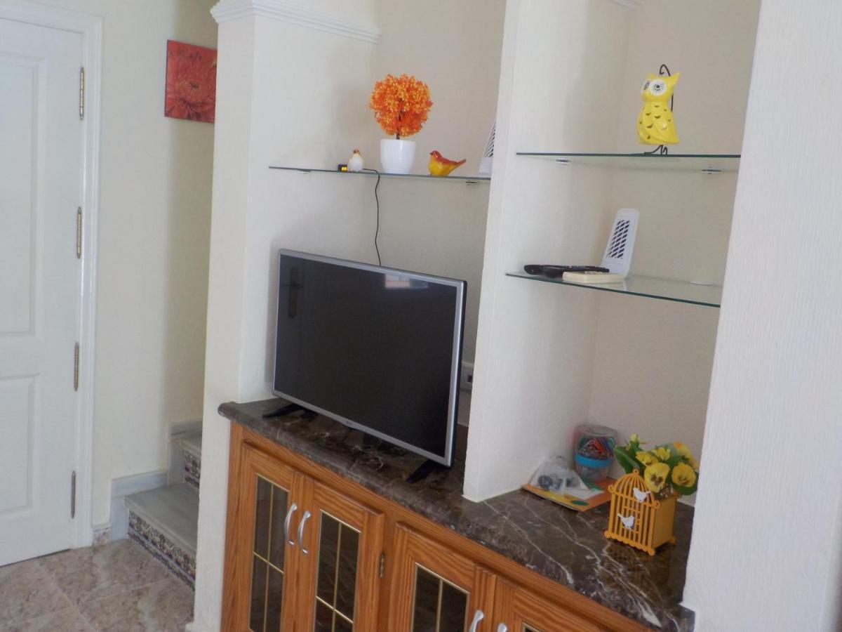 Villa Casa La Zenia Elite Townhouse With Shared Pool And 10 Minutes Walk To Beach Orihuela Exterior foto